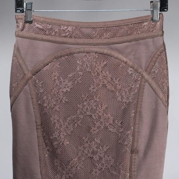 Free People Taupe Lace Mini Skirt Size XP - Picture 1 of 3